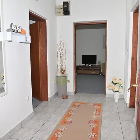 Bijeli Cvijet Apartment Glamocani