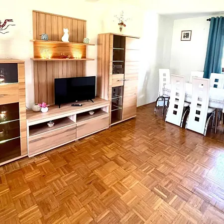 Apartment Bijeli Cvijet *